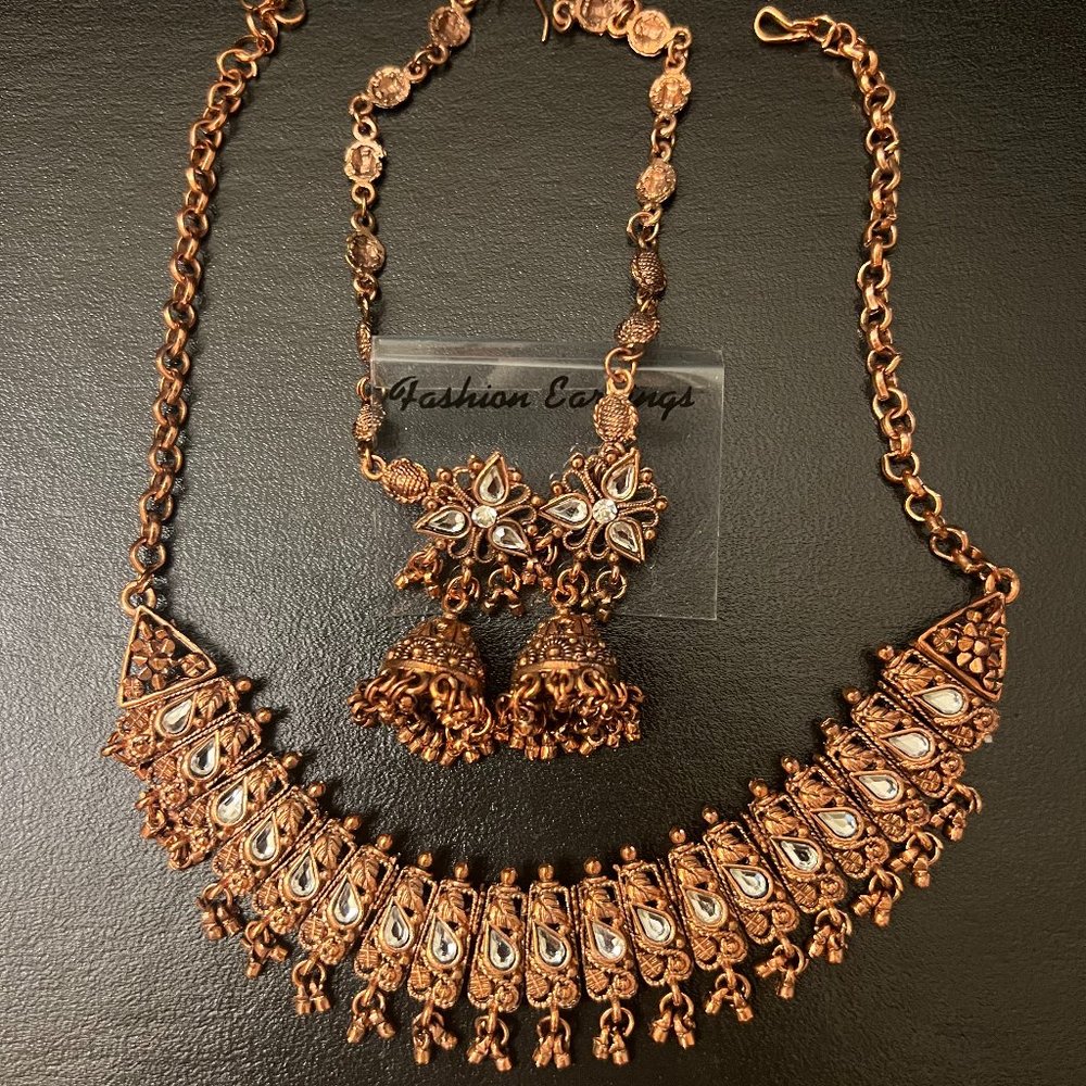 Intricate Indian Necklace & Earrings Set